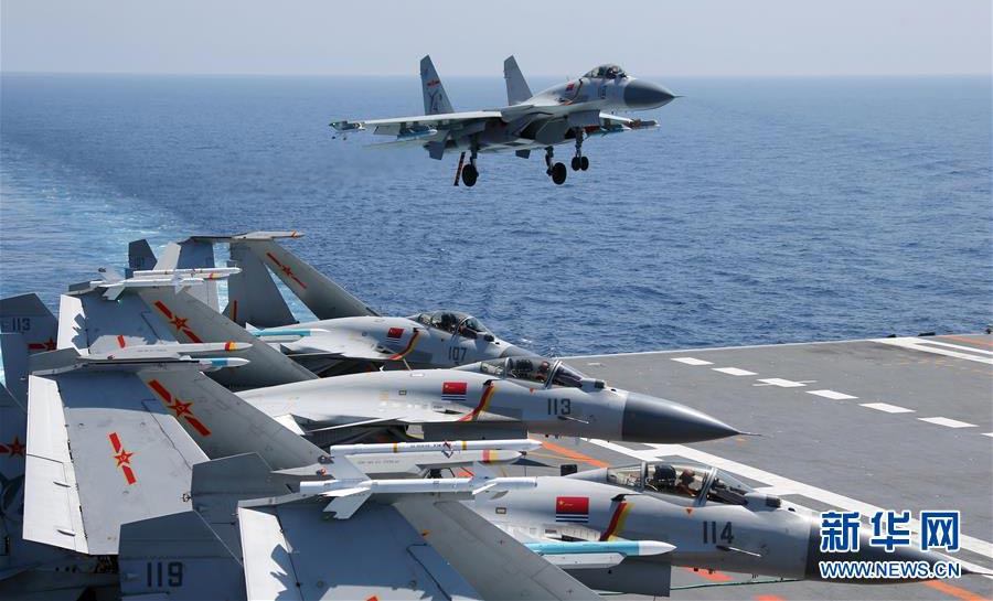 美军F-35C舰载机开始上舰测试 专家:将对歼-1