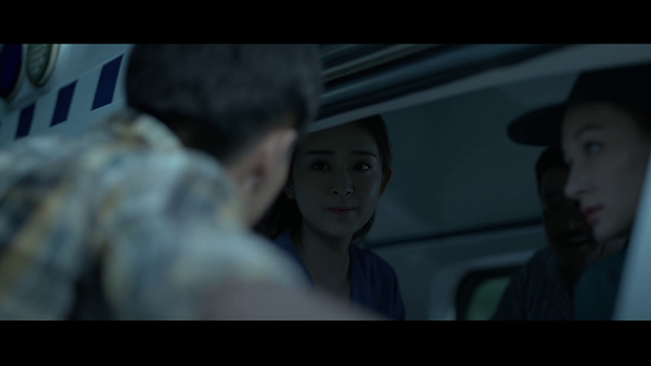 大猩猩电影造网剧精品超级剧集《疯人院》收官