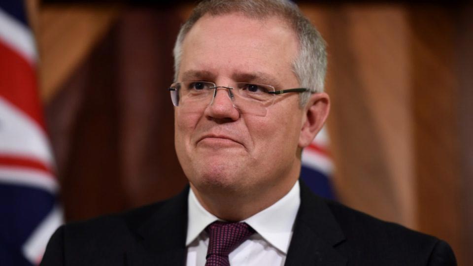 资料图:图为澳大利亚新任总理 斯科特·莫里森(Scott Morrison)。(拖拽图片可查看大图) (参考消息网9月4日报道)日媒称,中国正在加强对南太平洋岛国的影响力。一些国家已经利用中国的融资推进港口、道路建设。各国将在9月4日于瑙鲁开幕的太平洋岛国论坛峰会上围绕与中国打交道的方式展开对话。 据日本《产经新闻(Japanese Sankei)》9月3日报道,汤加(Tonga)位于新西兰东北方向约1900公里处。在首都努库阿洛法一条主要销售芋头和香蕉的繁华街道上,矗立着写有&ldquo