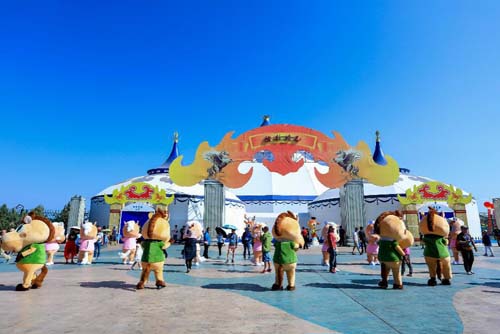 中国马镇成坝上草原新地标,千人见证景区淡季营销新玩法