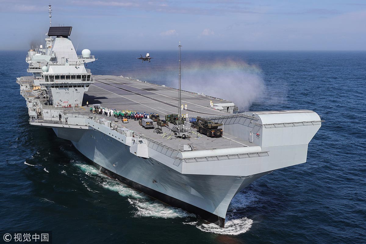 英国防部:英军F-35B战机首次成功在伊丽莎白女王号航母上实现起降