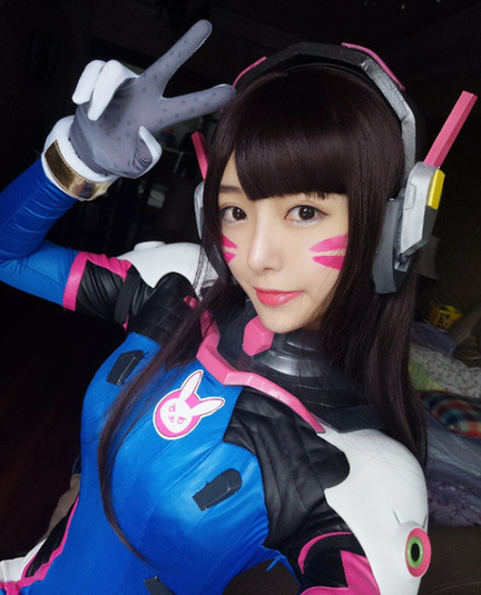 鱼乐星战场斗鱼二次元和刺激战场碰撞 直播新