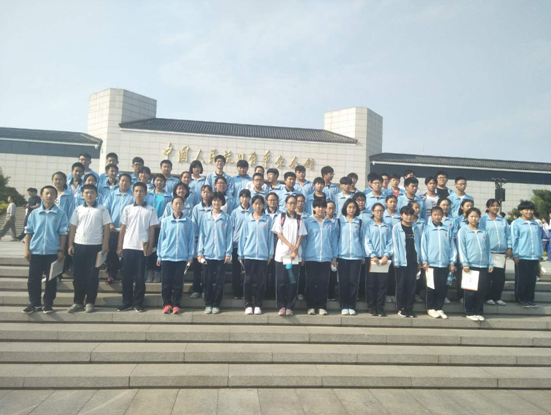 西集中学走进抗战馆活动