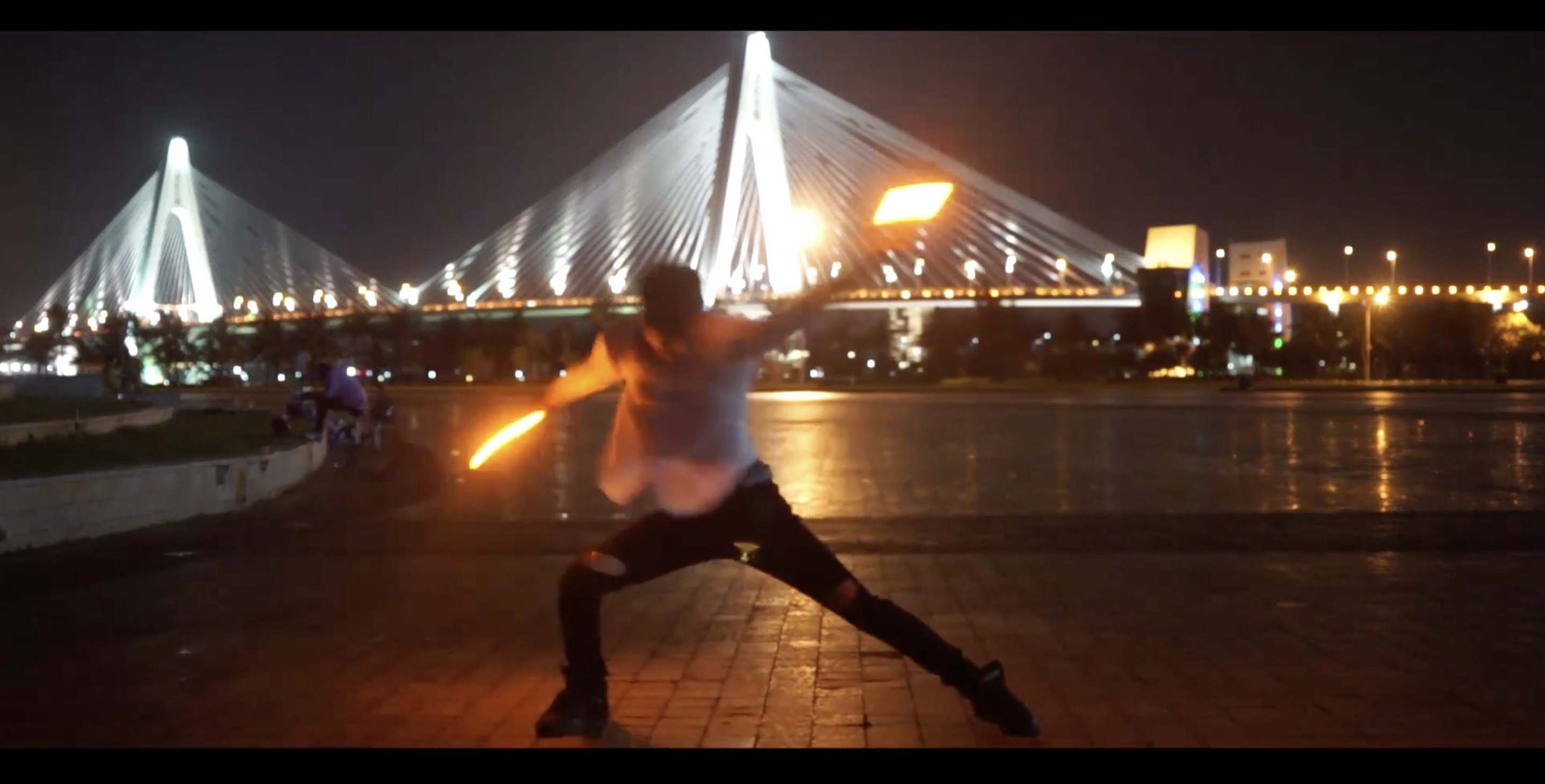 Wota艺强势应援爱奇艺FUN盛典 展现海口地标