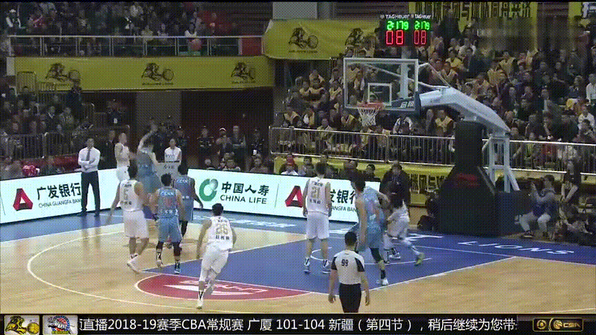 动图2：刘铮回应底角三分