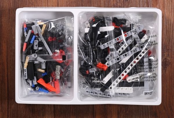 数名儿科医生为科学&ldquo;献身&rdquo;：亲吞乐高积木观察副作用