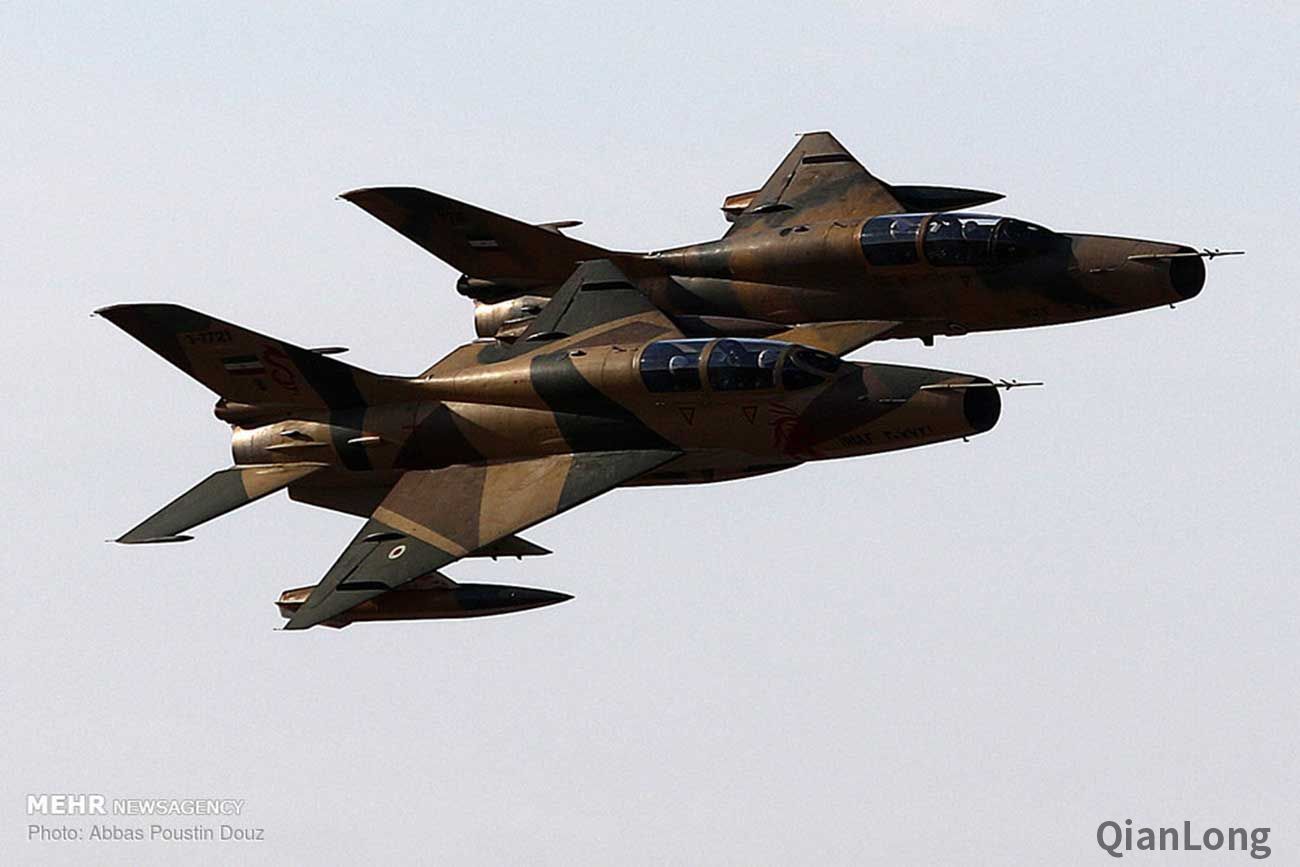 中国造歼-7亮相伊朗大规模军演 美制直升机则