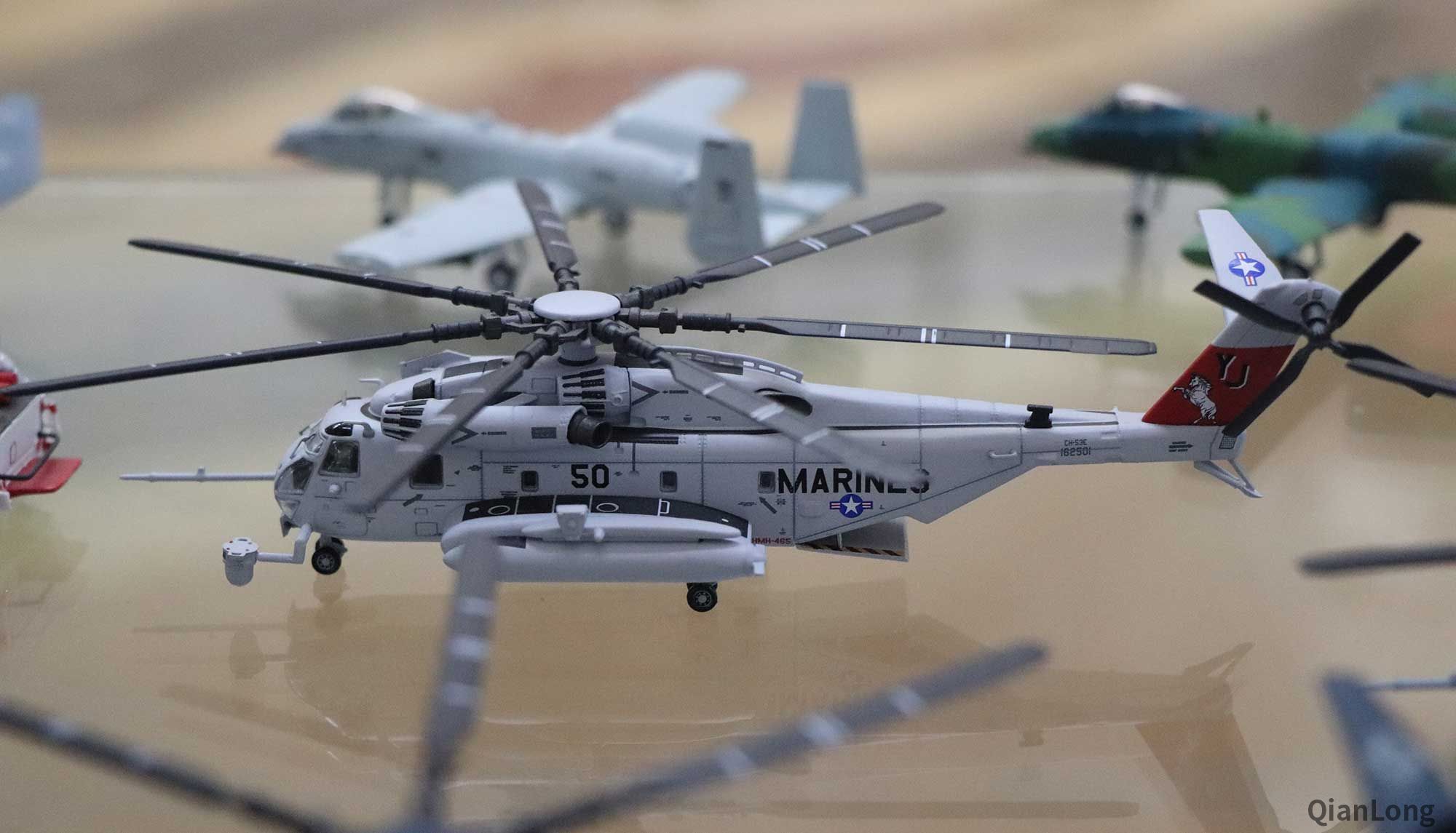 在北京模型展展出的多款飞机模型 组建私人空