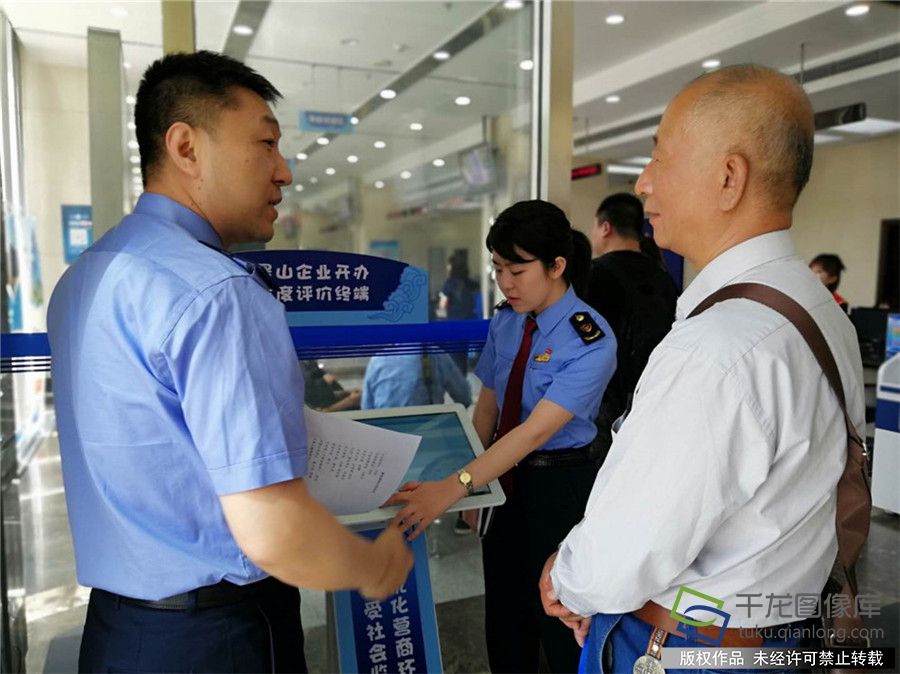 为进一步提高石景山区企业开办效率，石景山区企业开办大厅进一步压缩企业开办时间，实行“三区五办”工作模式
