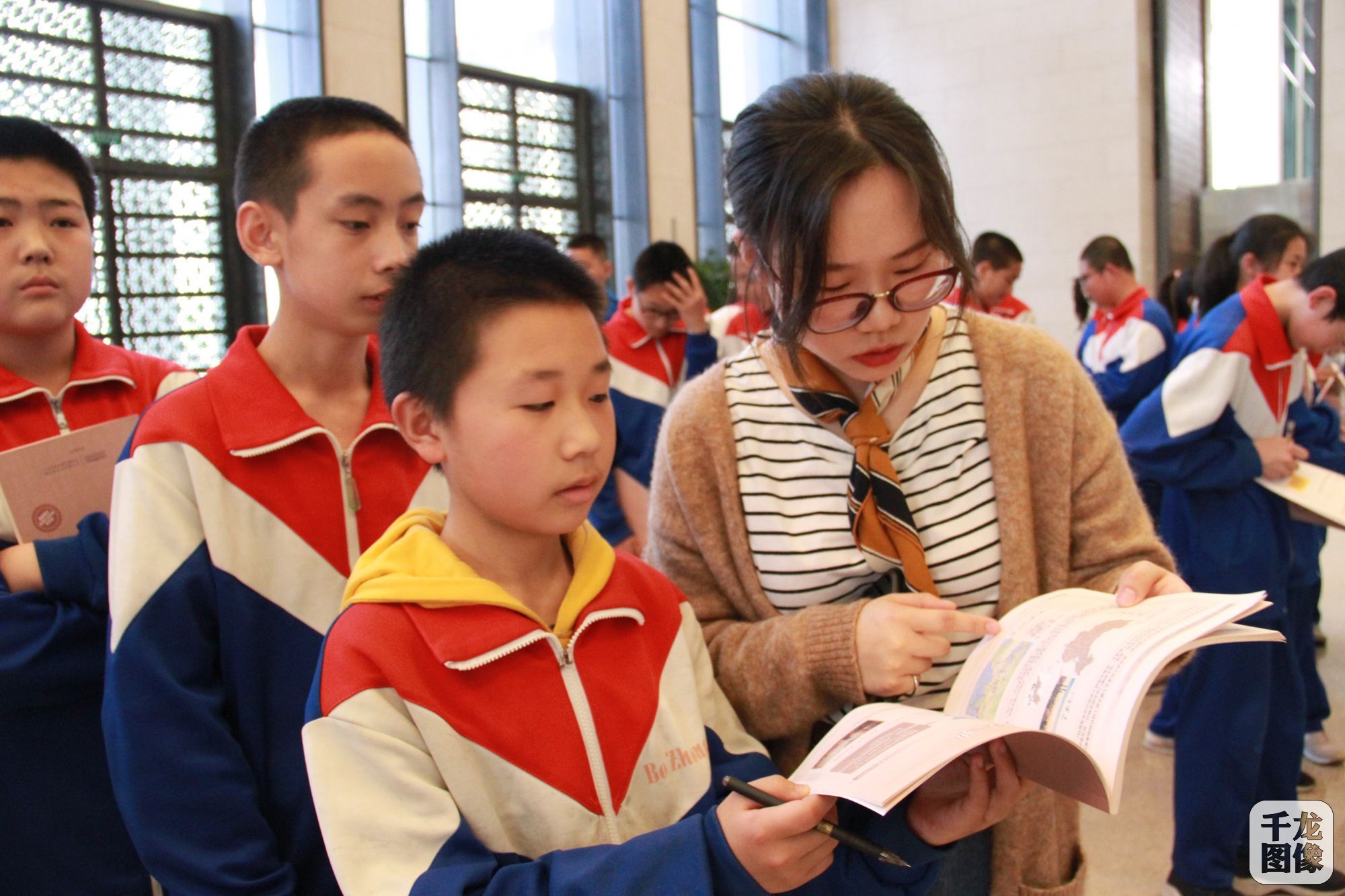 走进国博馆 寻求民族源