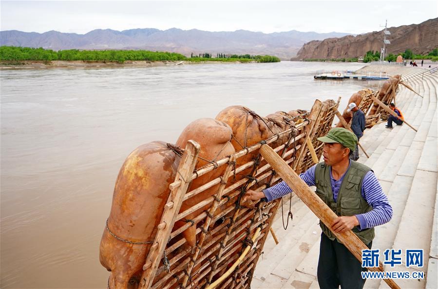 （图片故事）（2）黄河上的&ldquo;摆渡人&rdquo;
