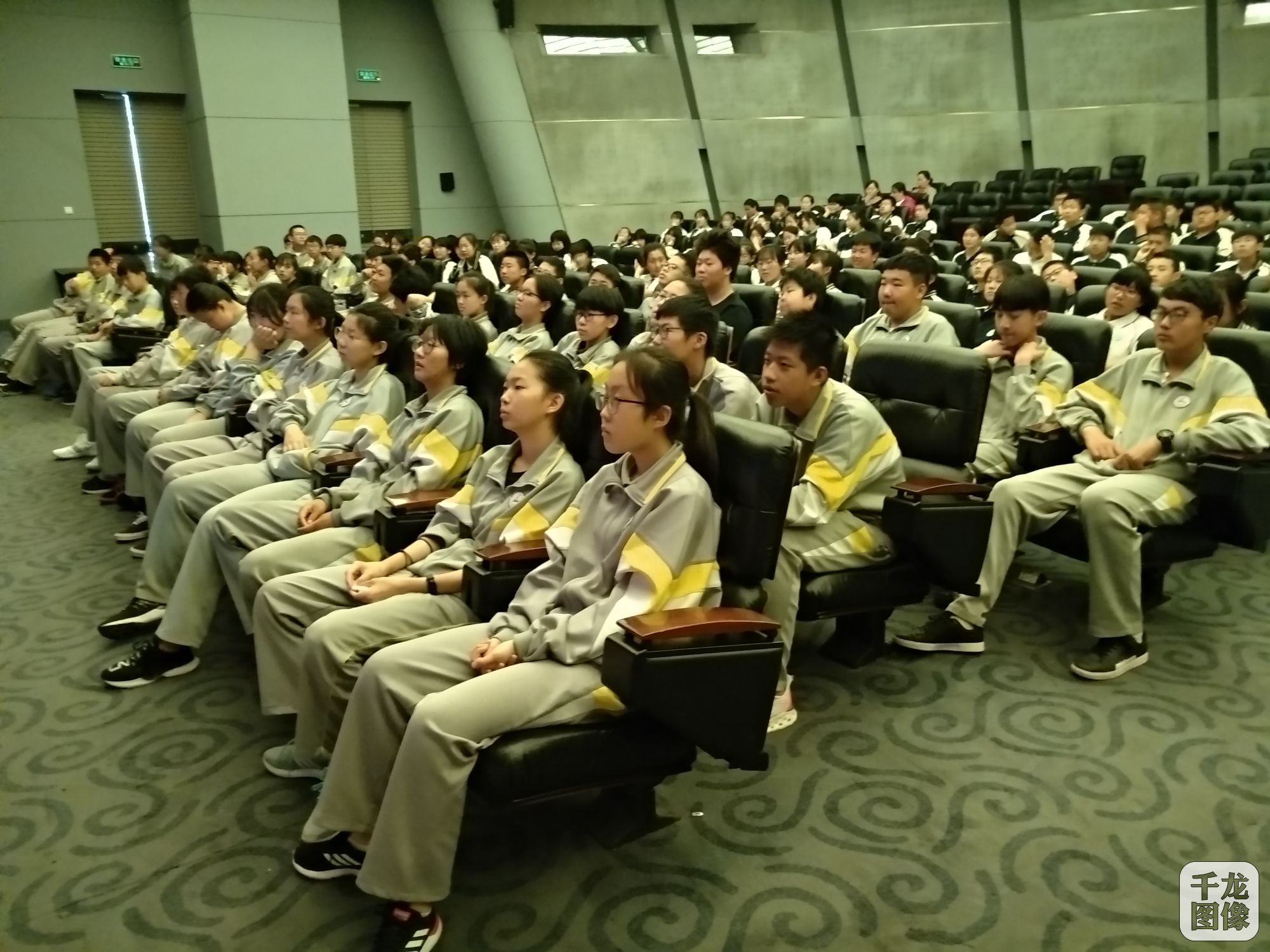 北潞园学校参观首都博物馆