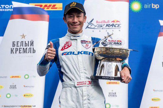 飞劲选手斩获2019红牛特技飞行世锦赛两连冠