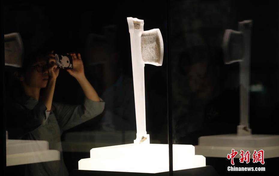 “良渚与古代中国——玉器显示的五千年文明展”在故宫博物院开幕