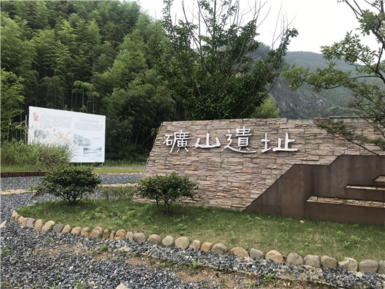 174f903692db5fde1c2ba34b1766608d