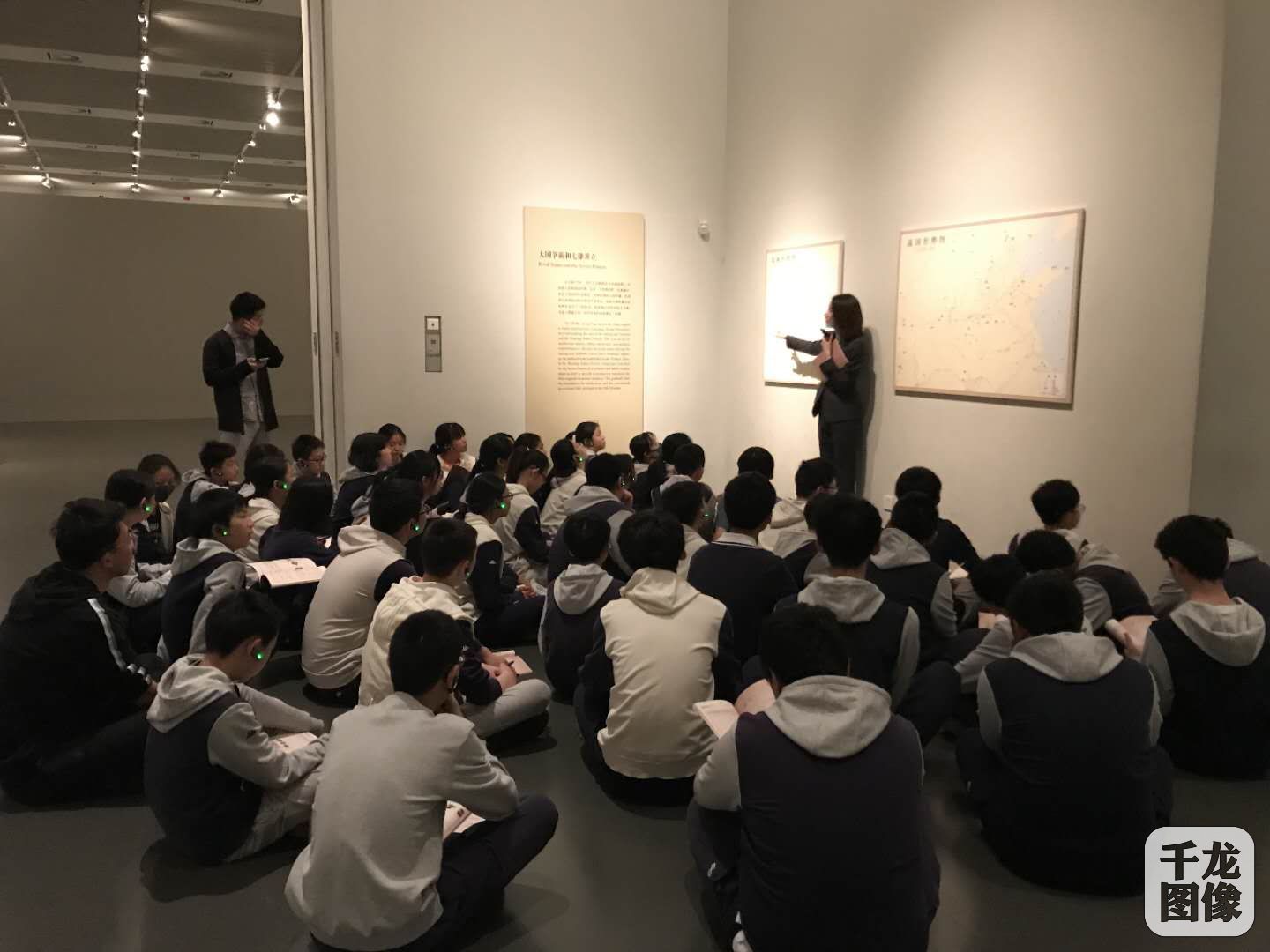 学习传统古文化 共聚文明之光
