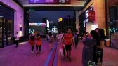 街区内的餐饮业态不走寻常路，多以时尚餐饮、网红品牌见著，营造了美味、新潮、有趣、难忘的新鲜餐饮体验。赵雅丹摄 千龙网发