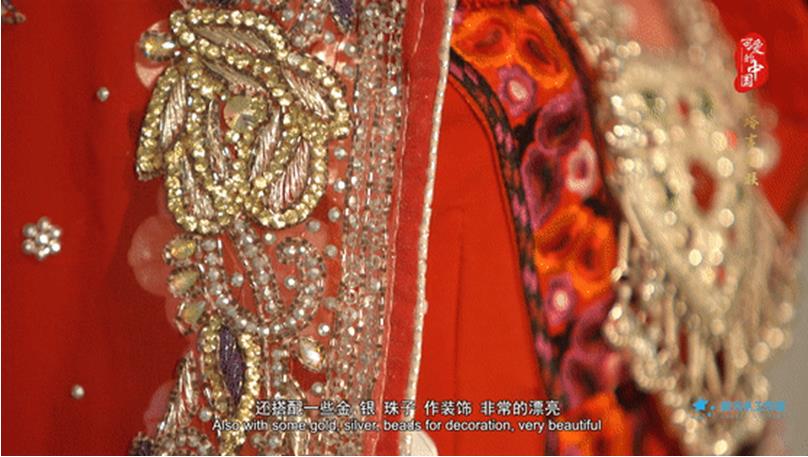 &ldquo;可爱的中国&rdquo;之塔吉克族：绚丽的民族服饰 寒冷高原上最靓丽的风景