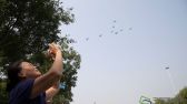 北京上空飞过刚刚接受检阅的空中梯队。马志江摄 千龙网发