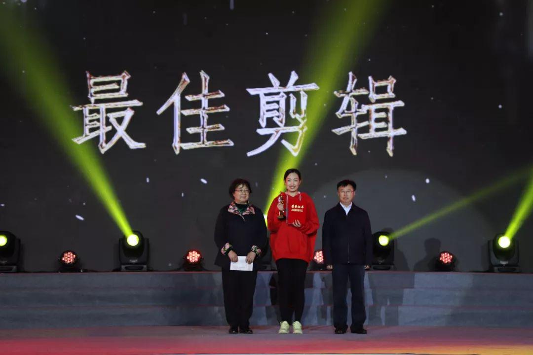 第三届贵州梵净山“我的乡愁”微电影展圆满落幕！