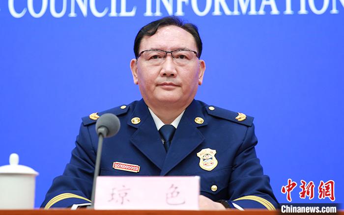 11月6日,中国国务院新闻办公室举行新闻发布会,中国应急管理部消防救援局副局长琼色介绍国家综合性消防救援队伍组建一周年建设发展有关情况。a href= 11月6日,中国国务院新闻办公室举行新闻发布会,中国应急管理部消防救援局副局长琼色介绍国家综合性消防救援队伍组建一周年建设发展有关情况。a href=