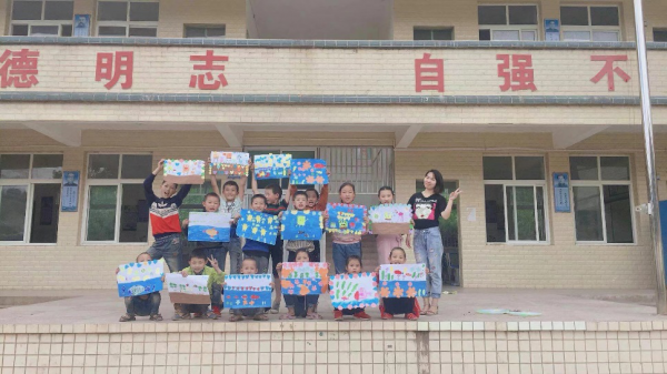 青团社x阿里巴巴公益 : 助力困境女性创业脱贫