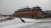 2019年11月30日，京城入冬第一场初雪如期而至，故宫更是成为雪后首选打卡地。王铁忠摄 千龙网发