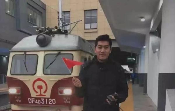 这个小伙，真帅！就在黑龙江！
