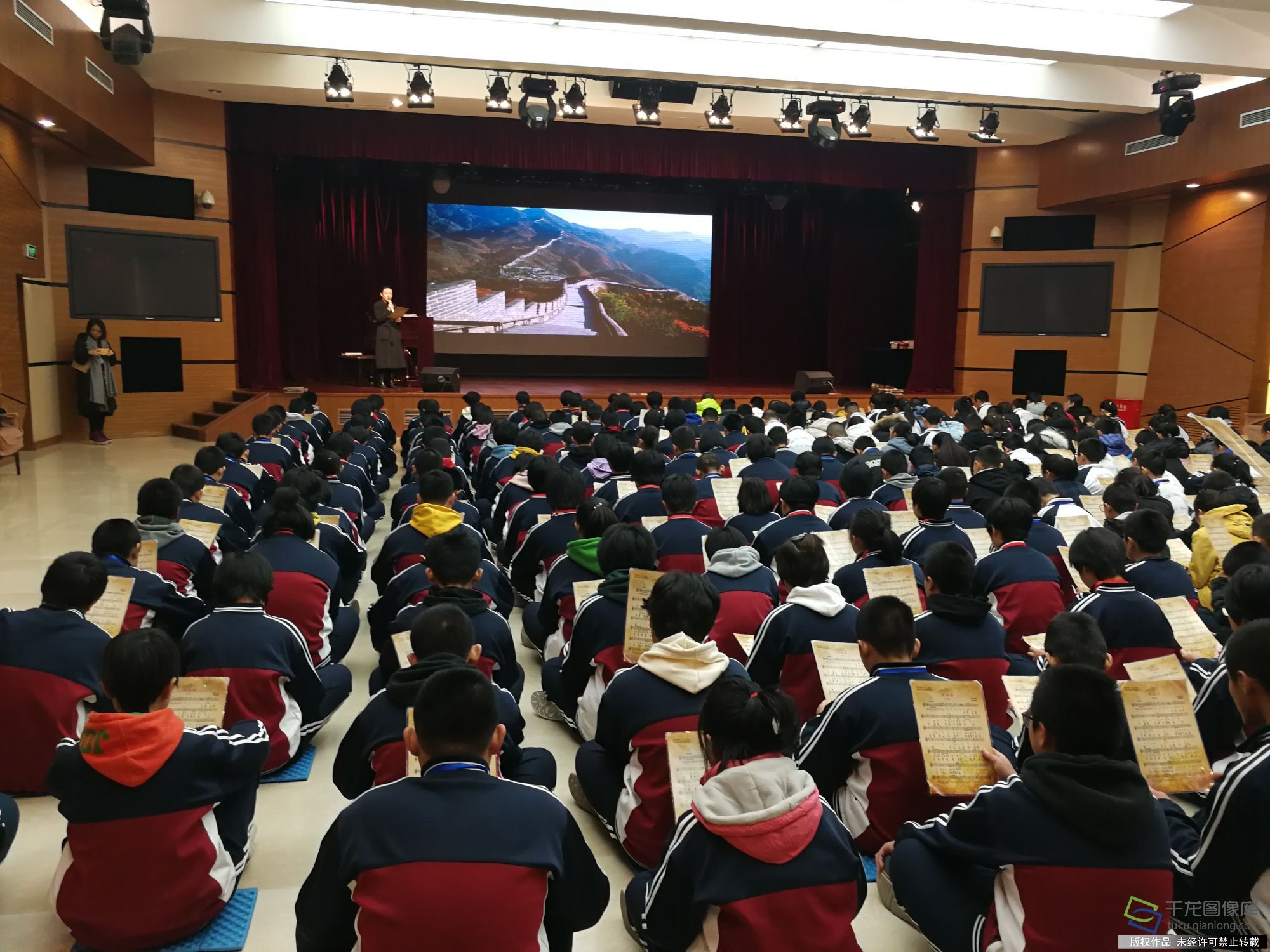 重温抗战史 传承民族魂