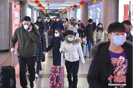 资料图：北京西站迎返程客流。<a target='_blank' href='http://www.chinanews.com/'>中新社</a>记者张兴龙 摄