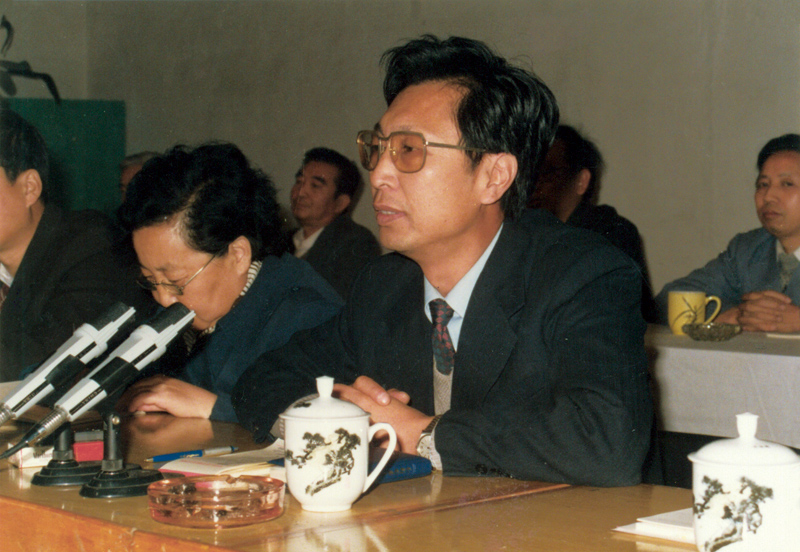 3、1987年任北京市工艺美术品总公司总经理第一天