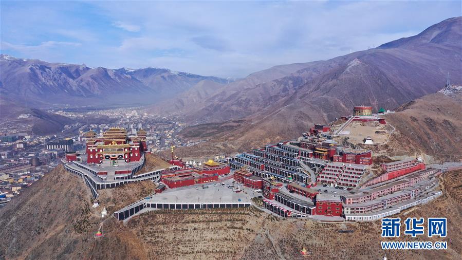 (新华全媒头条·图文互动)(12)三江之源见证中国奇迹——写在玉树地震10周年之际