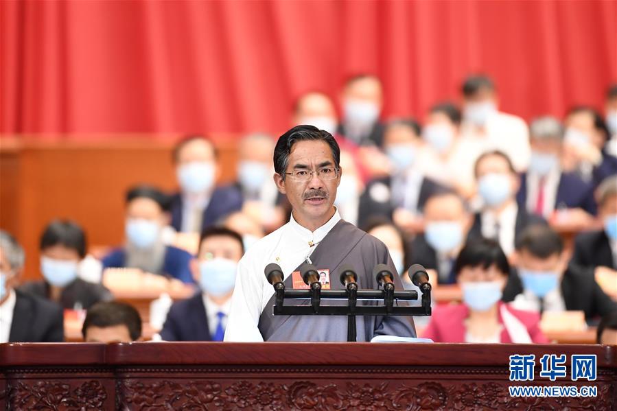 (新华全媒头条·两会特别报道·图文互动)(8)凝聚起决战决胜的人民伟力——2020年全国两会巡礼