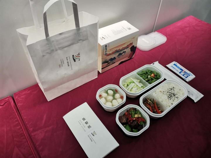 һվһ桰ʫ黭 