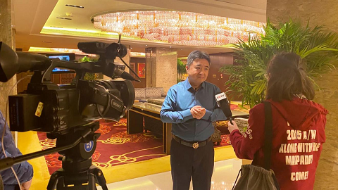 翟山鹰接受中央电视台专访为中国区块链行业发展建言