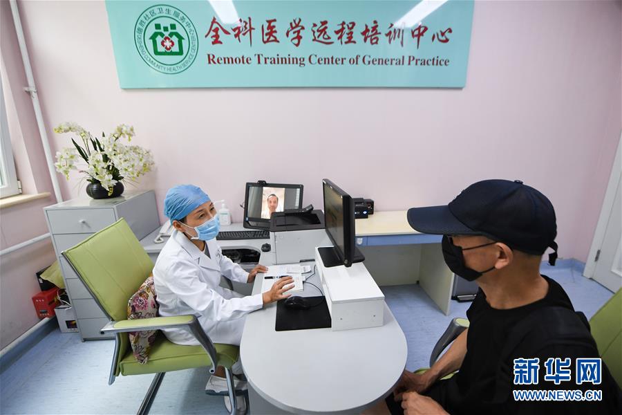 （新华全媒头条&middot;小康圆梦&middot;图文互动）（13）恢宏史诗耀千秋&mdash;&mdash;写在中国共产党带领中国人民全面建成小康社会之际