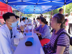 我为群众办实事︱紧急抢修、义诊服务,“贴心小事”暖人心902