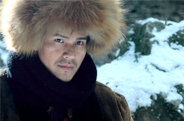 《东北剿匪记》来了 游大庆挑战抗日时期剿匪英雄