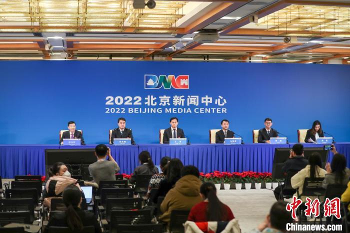 冬奥动车组设5G超高清演播室“瑞雪迎春”号智能化人性化结合