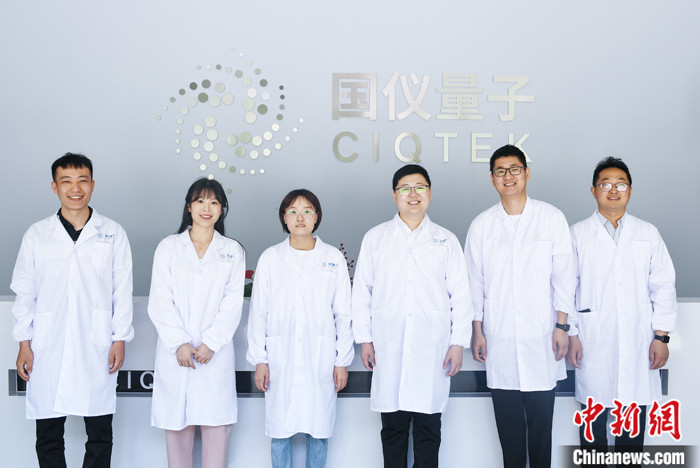 点击进入下一页