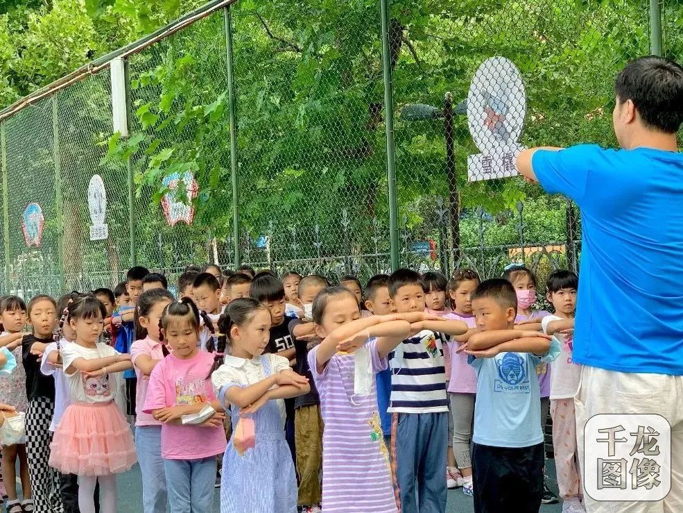 石景山外语实验小学