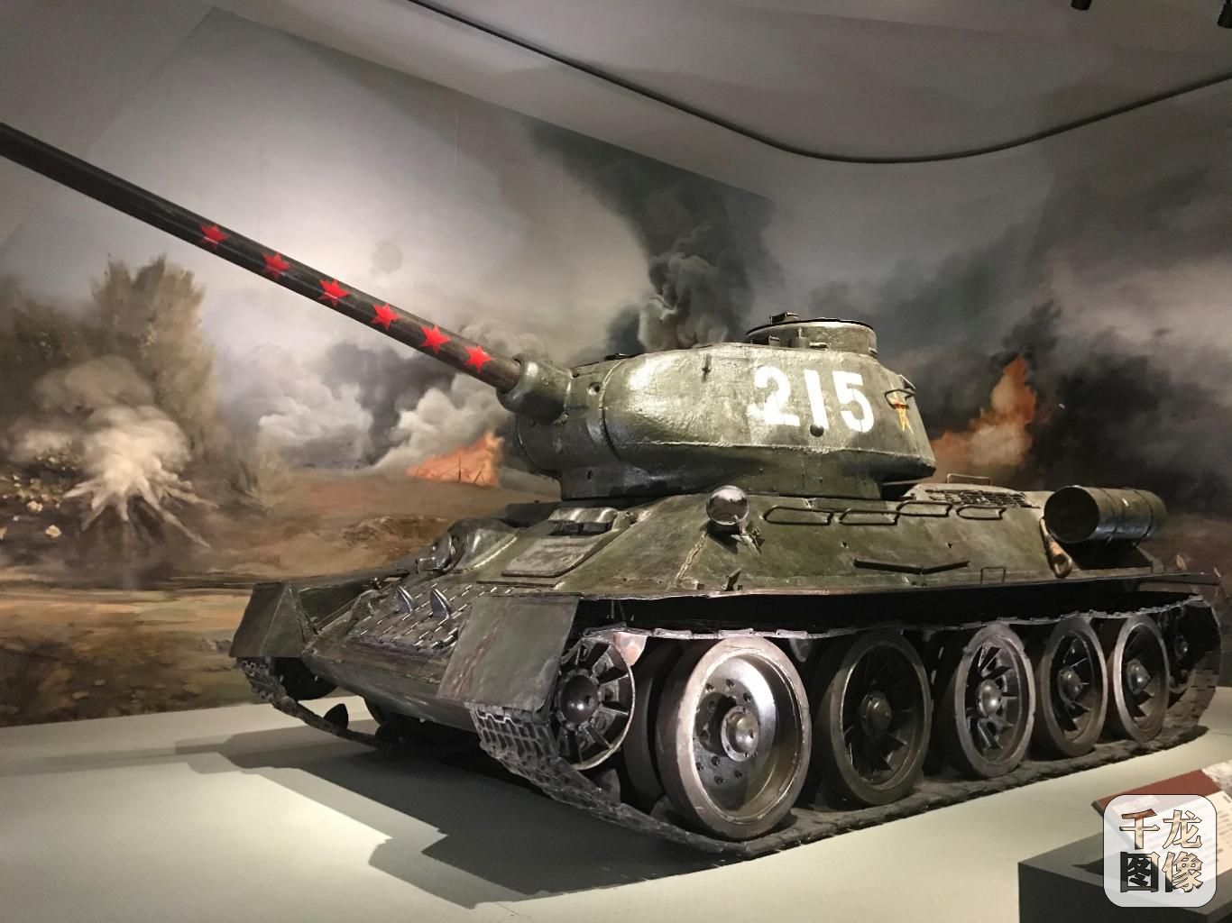 215坦克