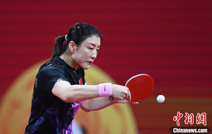 比赛中的陈梦。 安源 摄 比赛中的陈梦。 安源 摄