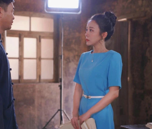 电视剧《那山那海》央视一套热播 贾媛媛主演畲族女商人