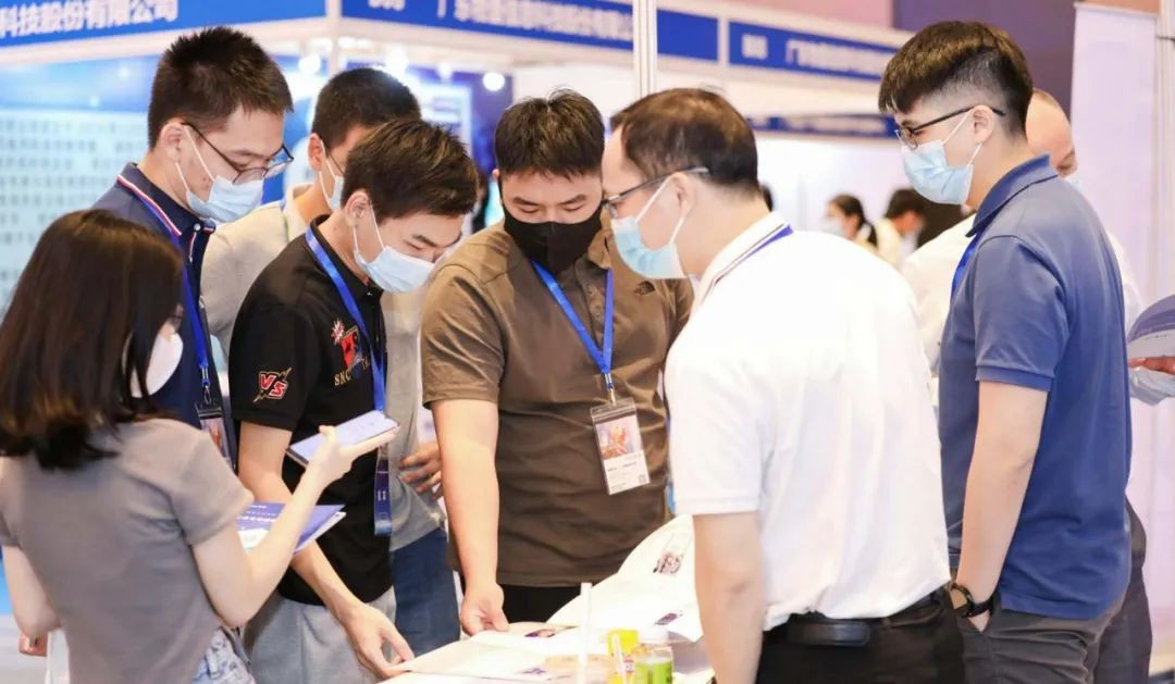 新迪数字携企业级研发设计协同解决方案亮我想建个网站怎么建相广东智能装备产业发展大会-奇享网