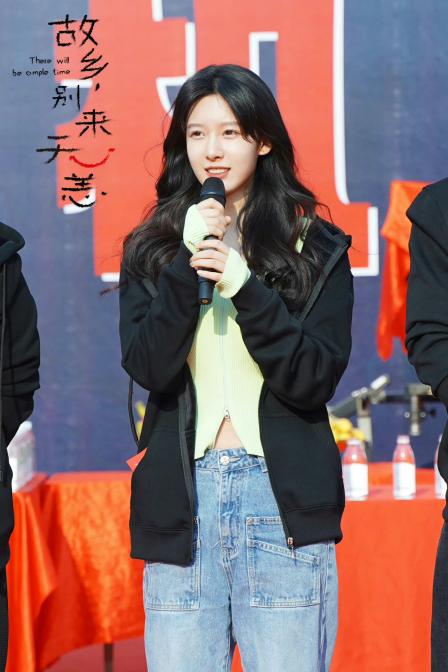 王子璇新剧《爱的二八定律》爆款预定,和颂95小花相继崭露锋芒