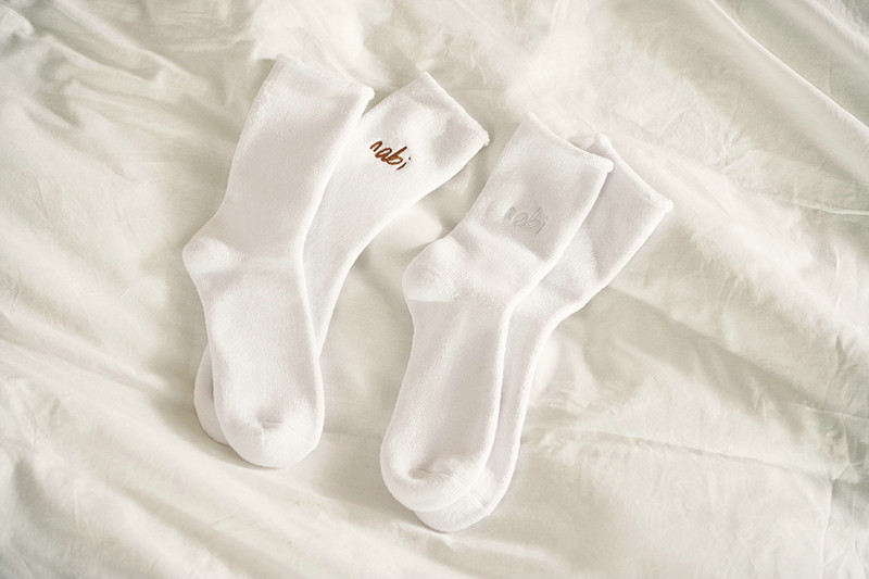 欧阳娜娜发布本性生活方式品牌nabi 推出 nabi 首个「云朵胶囊系列」，推崇精致安静生活方式