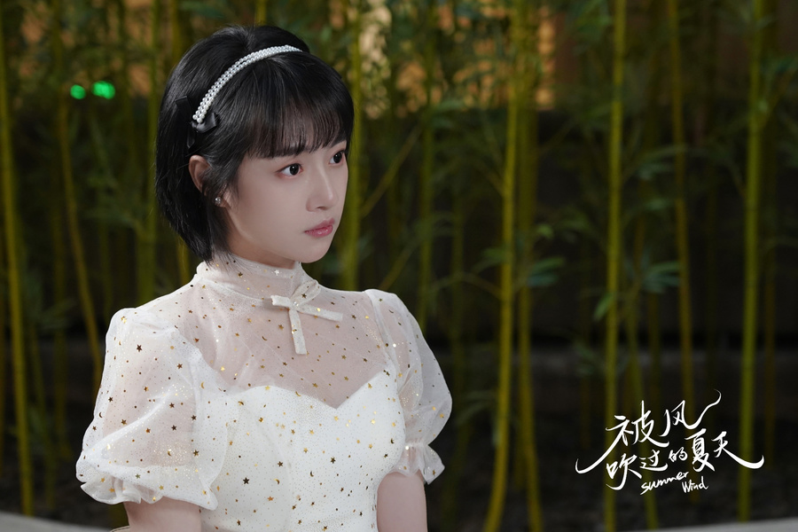 网剧《被风吹过的炎天》来袭!王冠逸刘思辰上演“奇幻跨国恋”