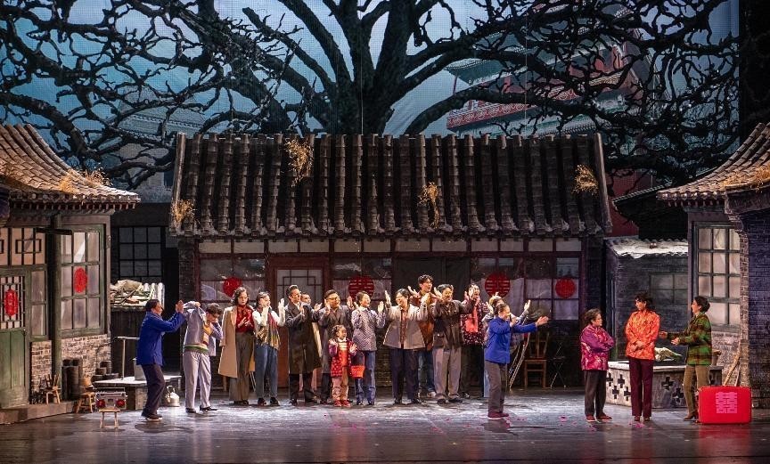 《钟鼓楼》首演上岸首届“大戏看北京”展演季 北京四合院里追忆时代洪水