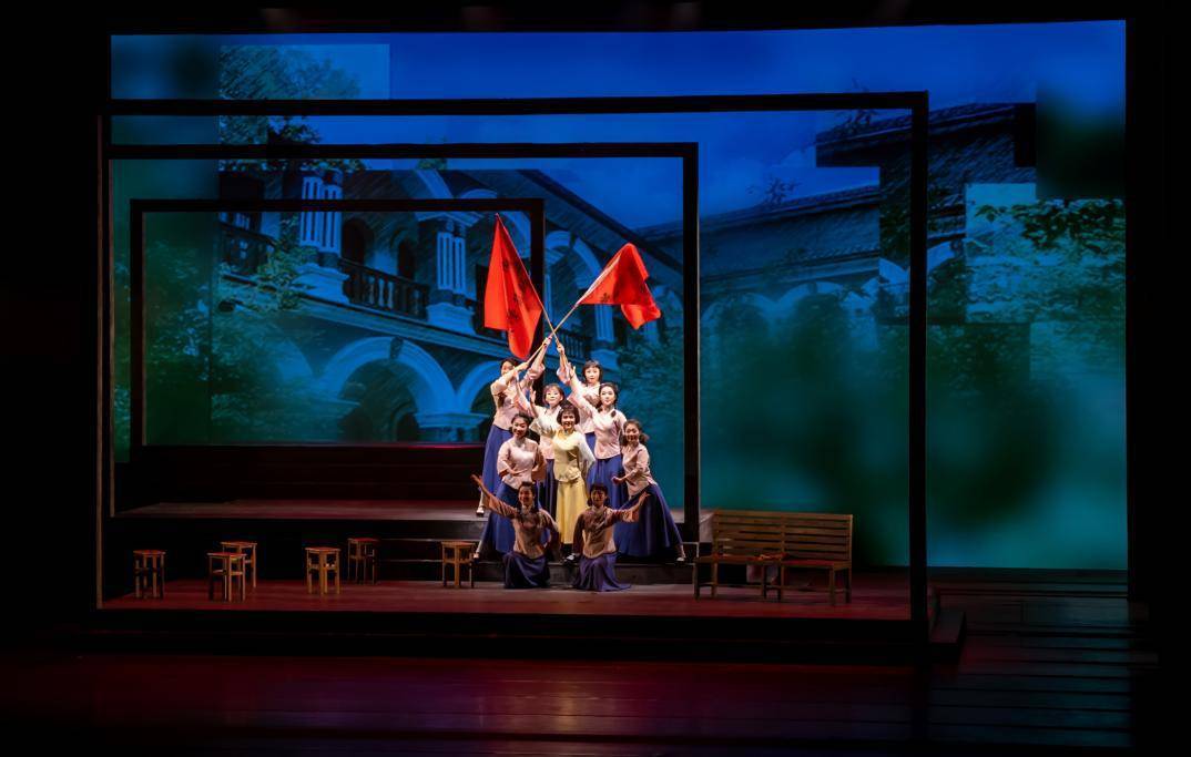 黄梅戏《不朽的骄杨》上岸“大戏看北京”展演季 写意抒情再现革命先烈与时代精神